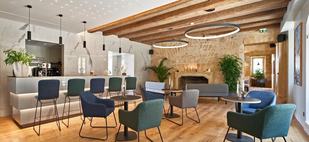 Hotel Le Chevalier Bleu モンパジエ エクステリア 写真